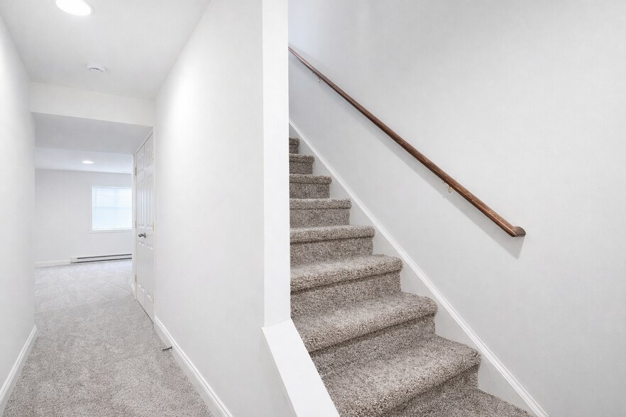 Building Photo - 108 Linda Sue Ln