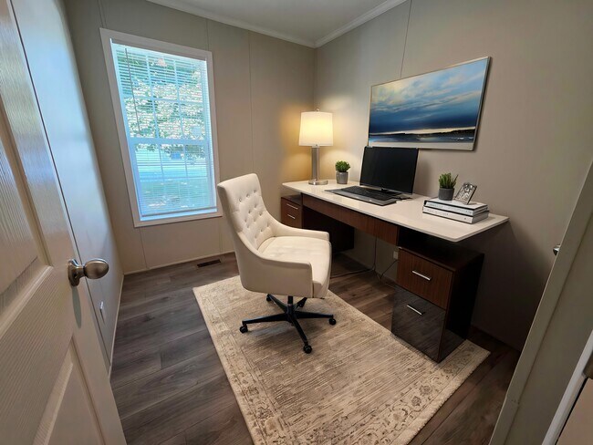 Building Photo - 3618 Juniper St