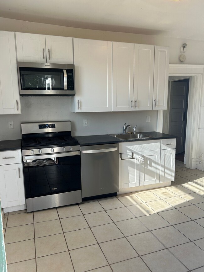 Floorplan - Raymond Flats