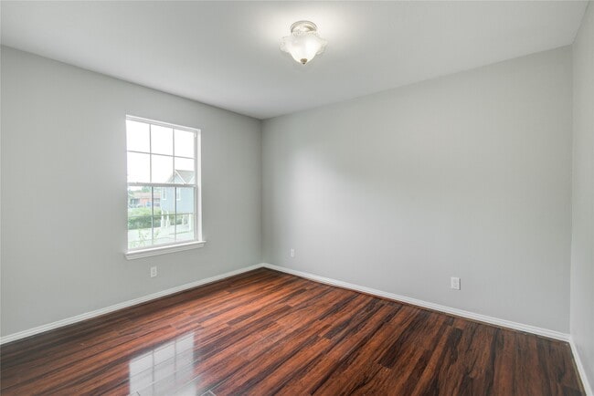 Building Photo - 12409 Urban Dale Ct