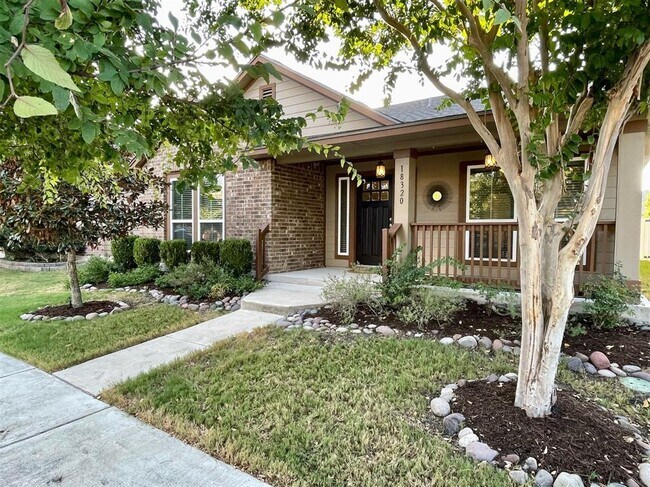 Building Photo - 18320 Friendship Hill Dr