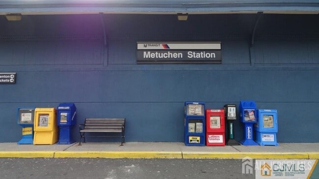 Building Photo - 9/11 New St