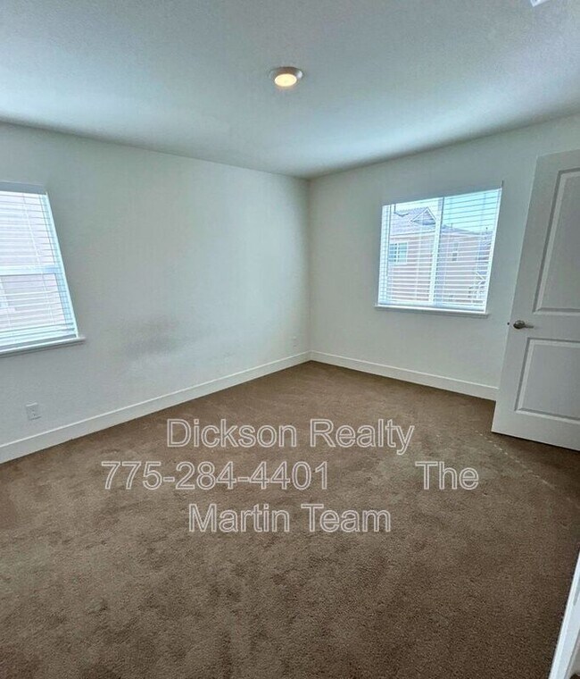 Building Photo - 1933 Muscovite Dr