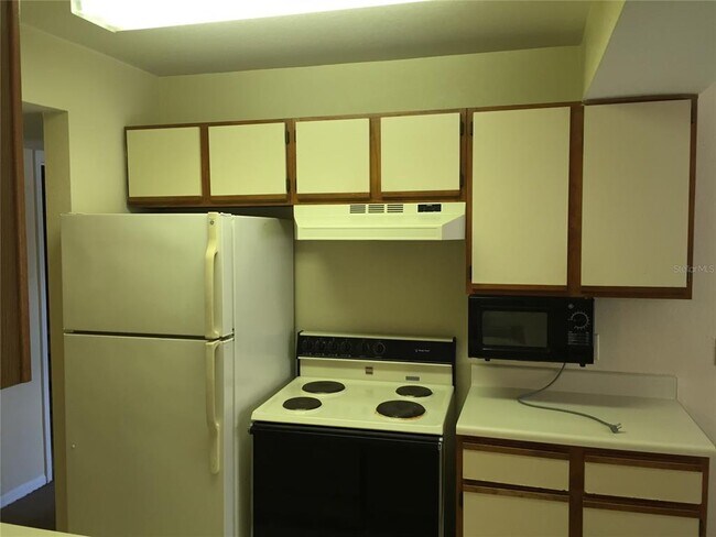 Building Photo - 1013 S Hiawassee Rd