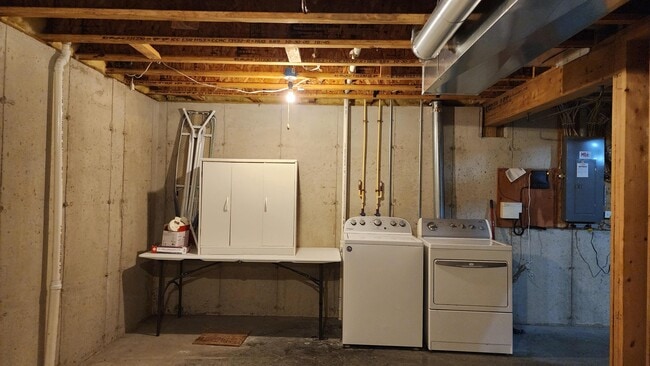 Building Photo - 9412 Briar Haven Dr
