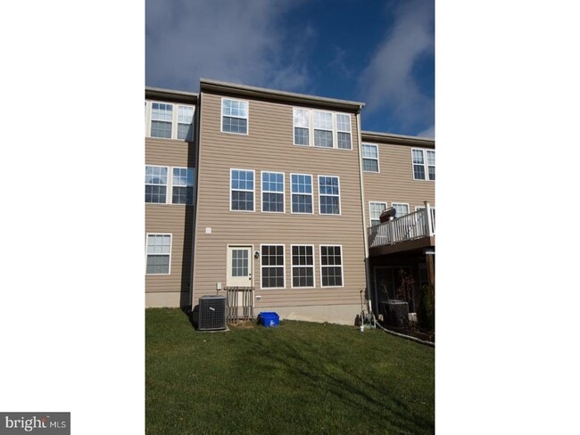 Building Photo - 306 Burnt Church Ct