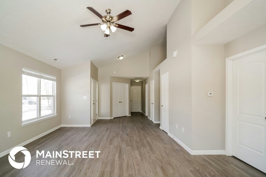 Building Photo - 534 Fisher Creek Drive