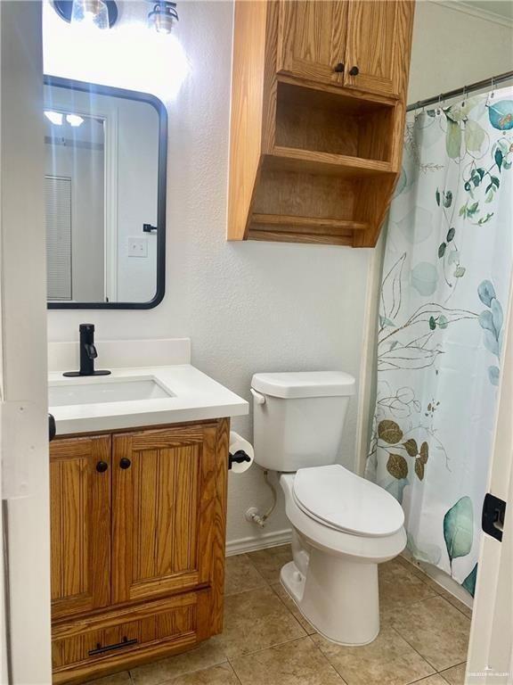 Building Photo - 15 E St