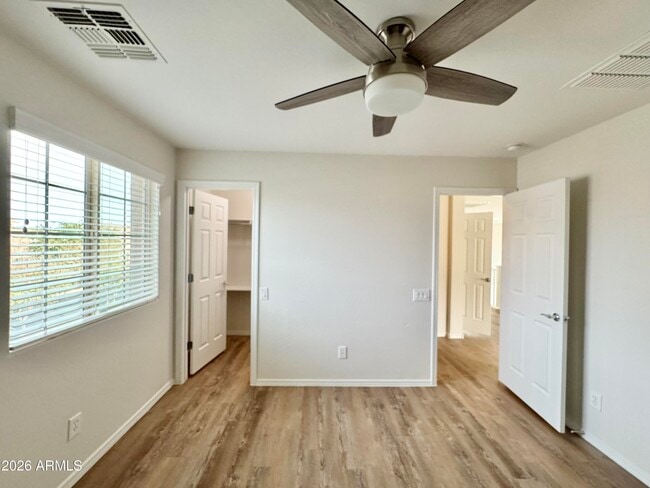 Building Photo - 3129 E Battala Ct