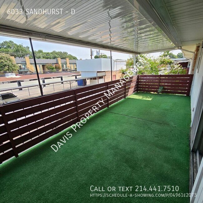 Building Photo - 6033 SANDHURST-D
