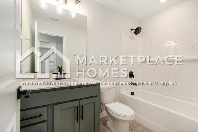 Building Photo - 7682 Deer Vly Cir