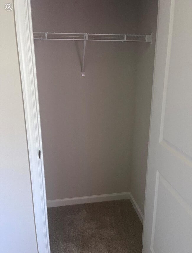 Building Photo - 456 Cherimoya St