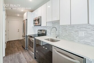 Building Photo - One Bed Point Breeze Apartment