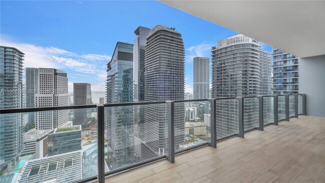 Building Photo - 88 SW 7th St