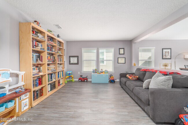 Building Photo - 14575 Needham Dr