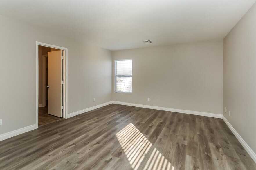 Building Photo - 8924 W Perfect Diamond Ct