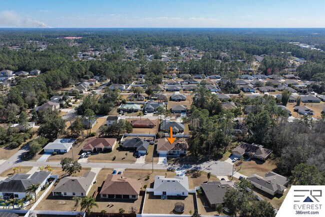 Building Photo - 7 Robin Pl