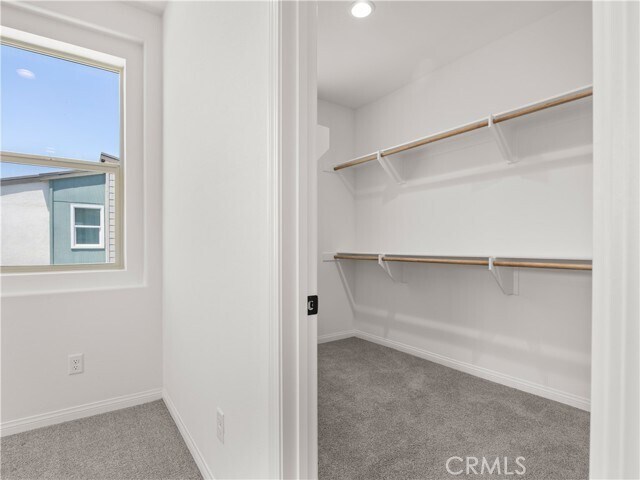 Building Photo - 27448 Pioneer Ct