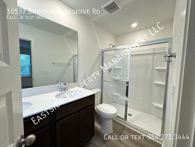 Building Photo - 10537 Brookside Reserve Rd