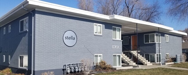 Building Photo - 1 Bedroom Apartment Available February 1st