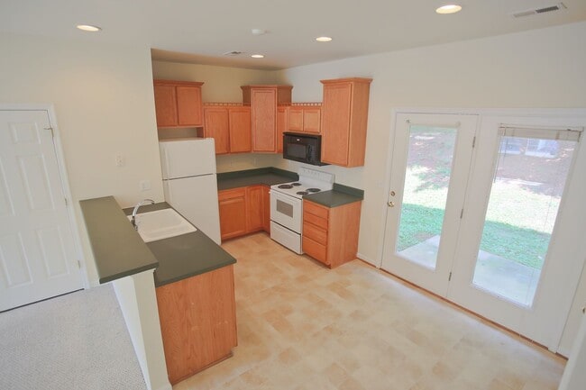 Building Photo - Webland Terrace