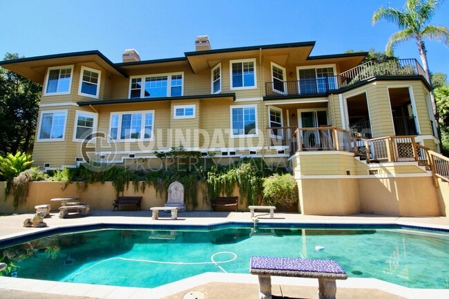 Primary Photo - Architecturally Stunning Custom Estate wit...