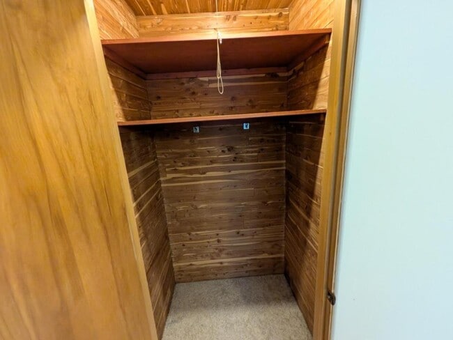 Building Photo - 1 James Pl