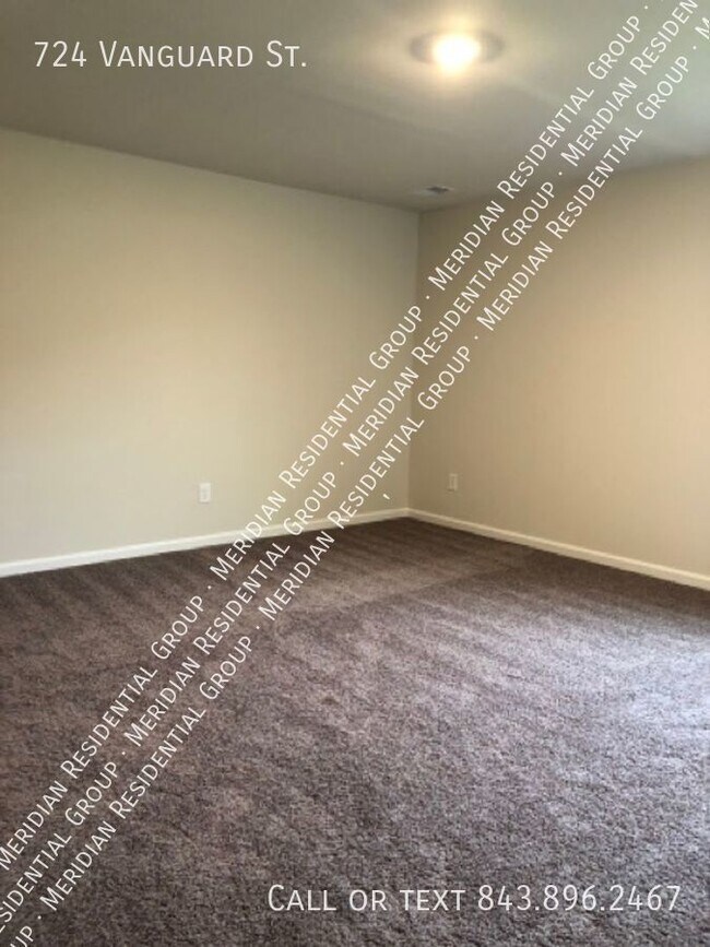 Building Photo - 4 Bd 2.5 Ba Home Located in Cannon Springs!