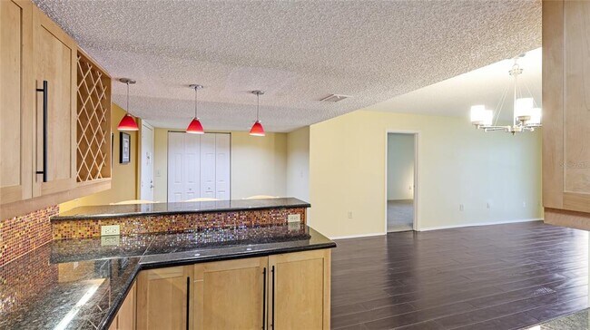Building Photo - 6116 43rd St W