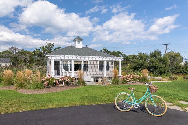 Building Photo - 159 Beach Ave