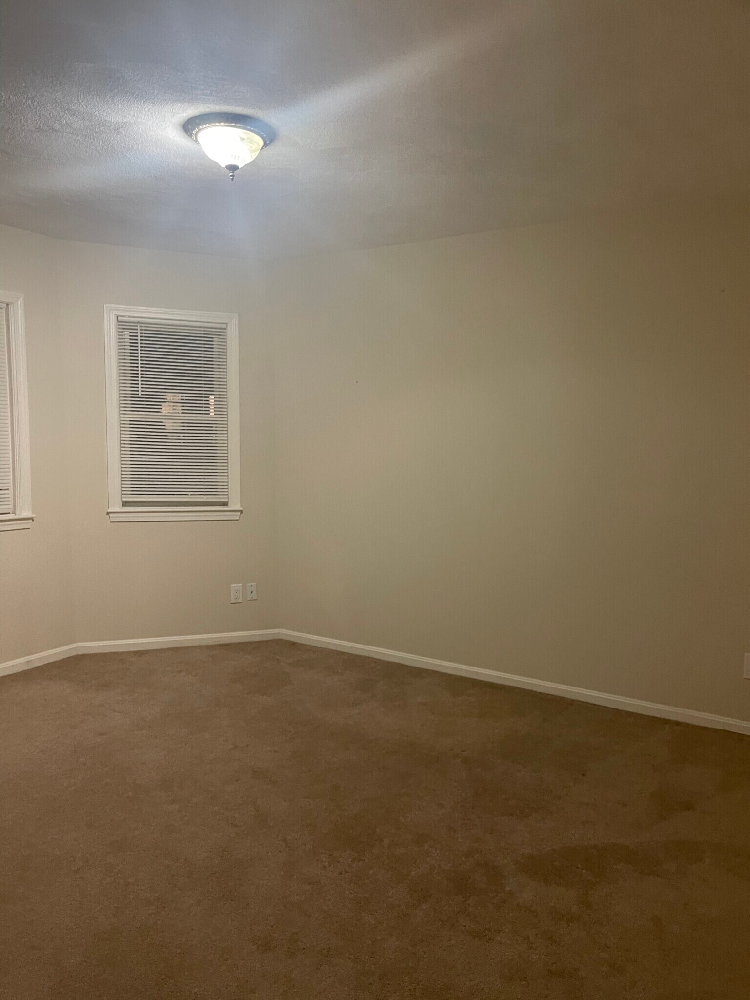 Building Photo - 14 Callender St