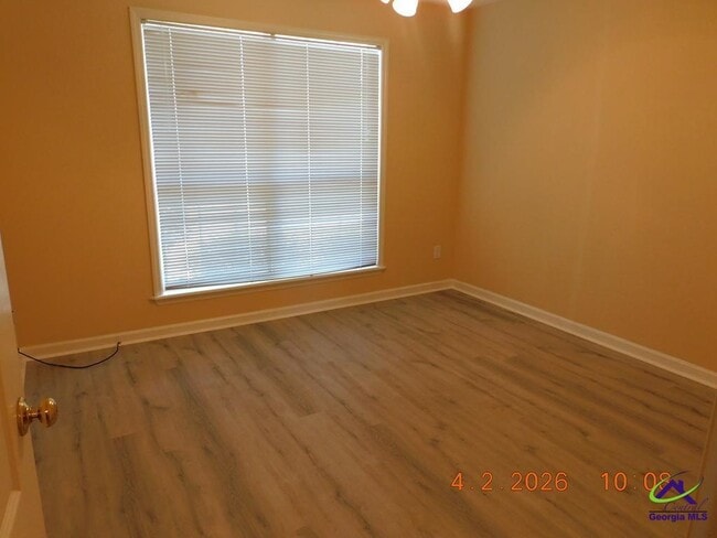 Building Photo - 225 Waterford Dr