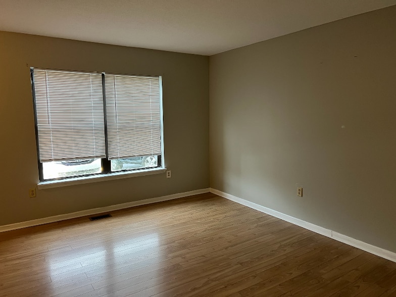 Building Photo - 101 Northwinds Dr