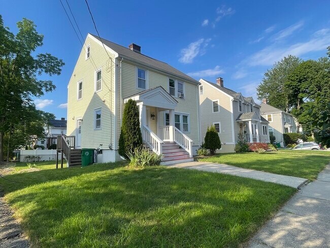 Building Photo - 139 Oakdale Rd