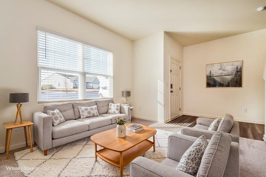 Building Photo - 367 Greenwalk Pl