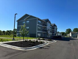 Building Photo - Fairlake Apartments