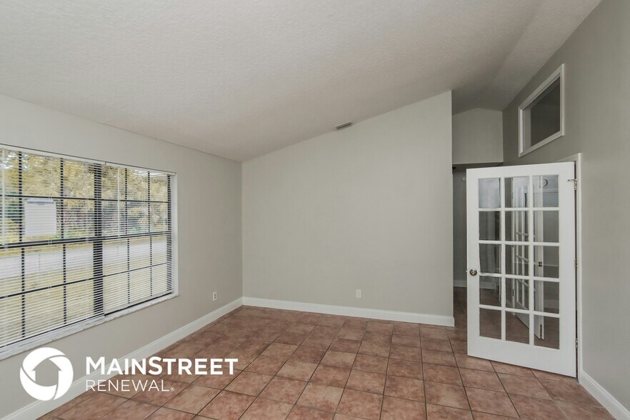 Building Photo - 180 Hurtig Ave NW