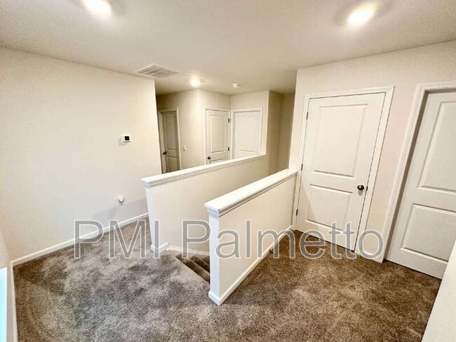 Building Photo - 412 Delahays Rd