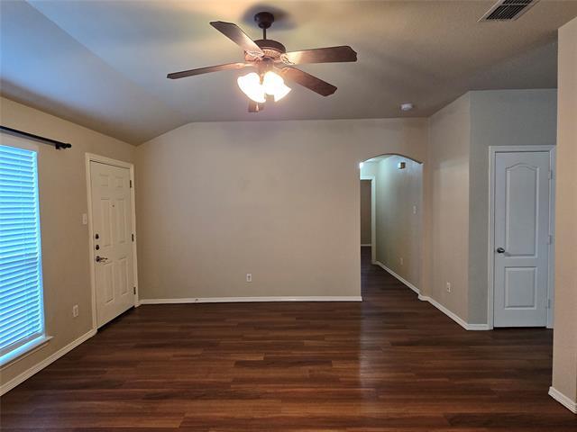 Building Photo - 8205 3 Bars Dr