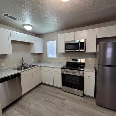 Building Photo - 209 W Purdom