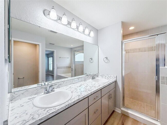 Building Photo - 6945 Gideon Cir