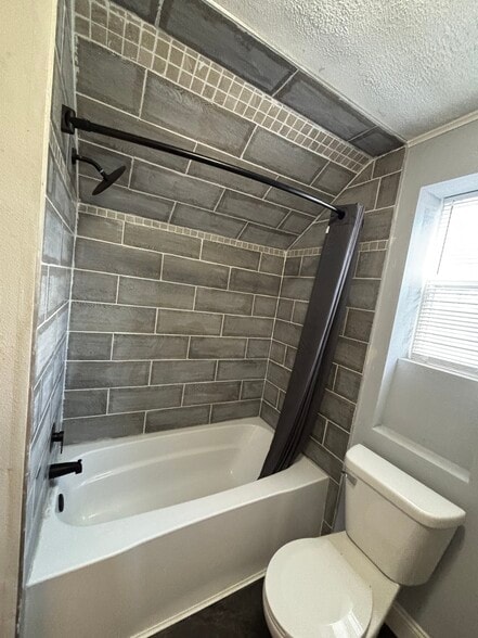 Bathroom - 620 8th Ave S