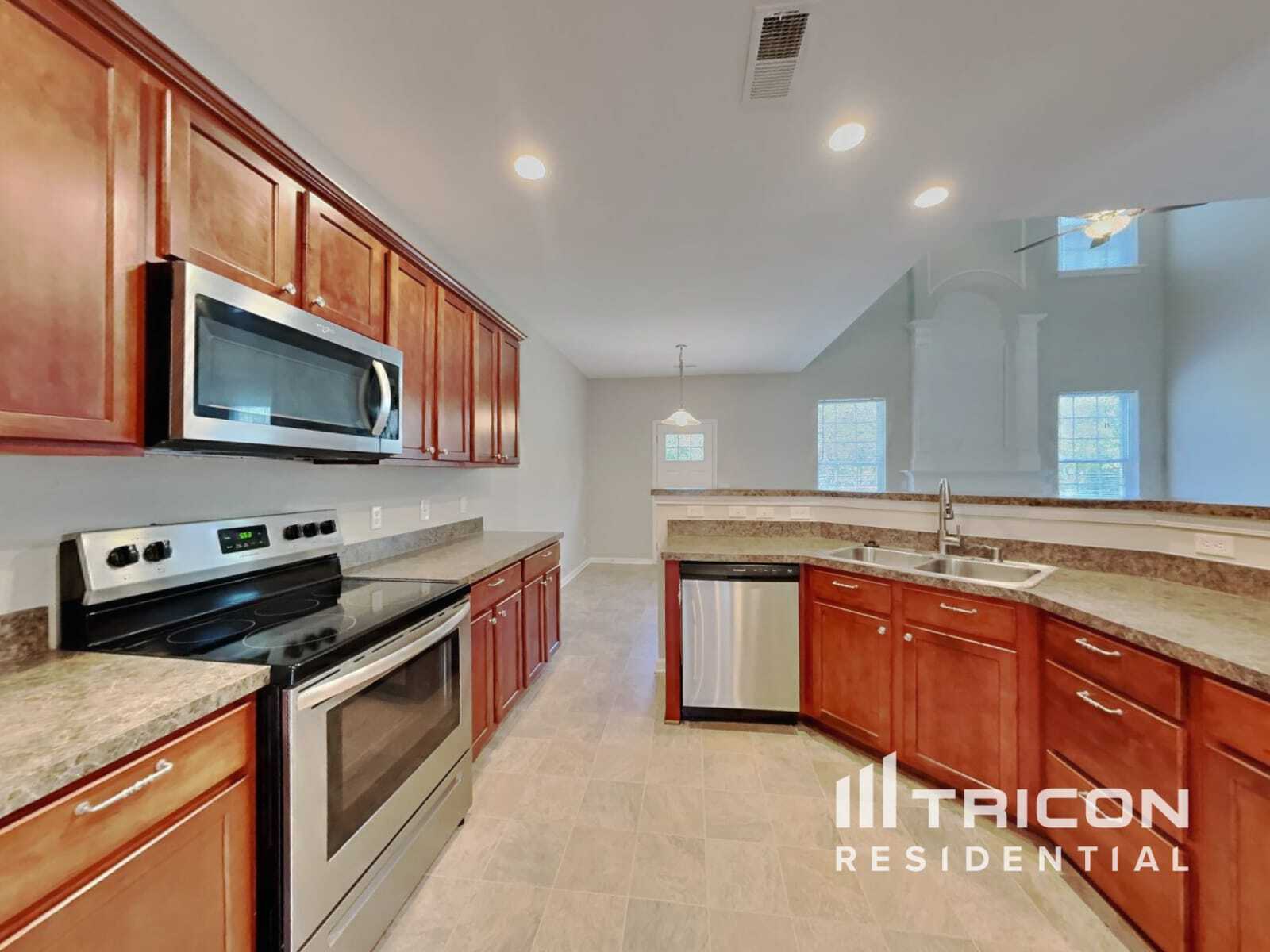 Building Photo - 4236 Glenmore Creek Dr