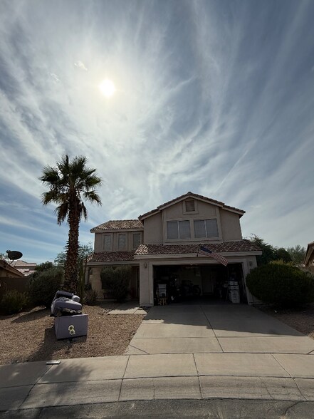 Building Photo - 4201 E Raven Rd