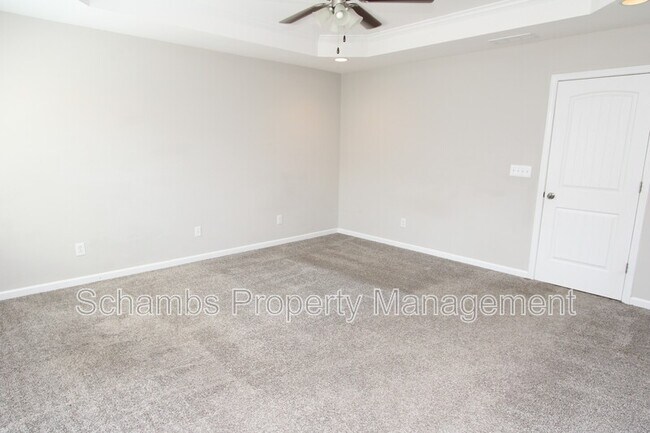 Building Photo - 1043 Myers Point Dr