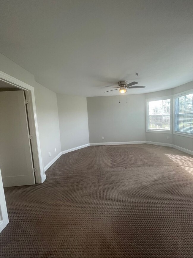 Building Photo - 2 Bedroom / 2 bath Condo in Bermuda Dunes ...