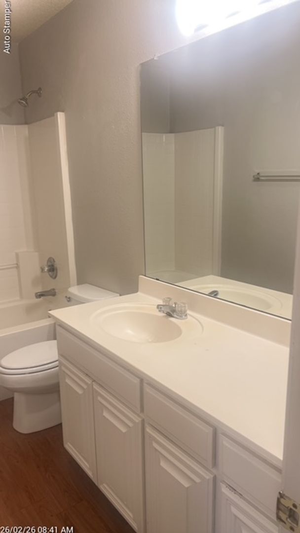 Building Photo - 2913 Vicksburg Ln