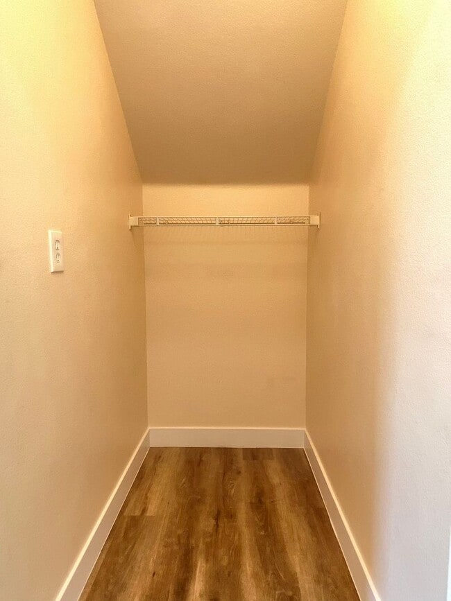 Building Photo - 9267 Glen Malone Ct