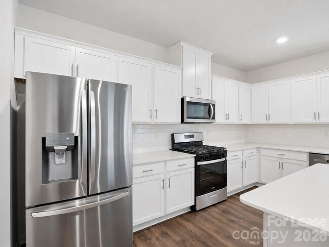 Building Photo - 10971 Claystone Dr