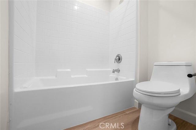 Building Photo - 900 S Hert St